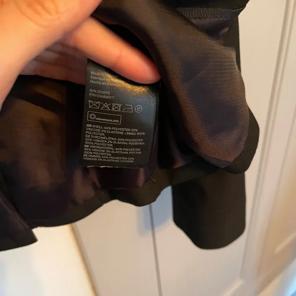H&M women’s blazer - Picture 4 of 4